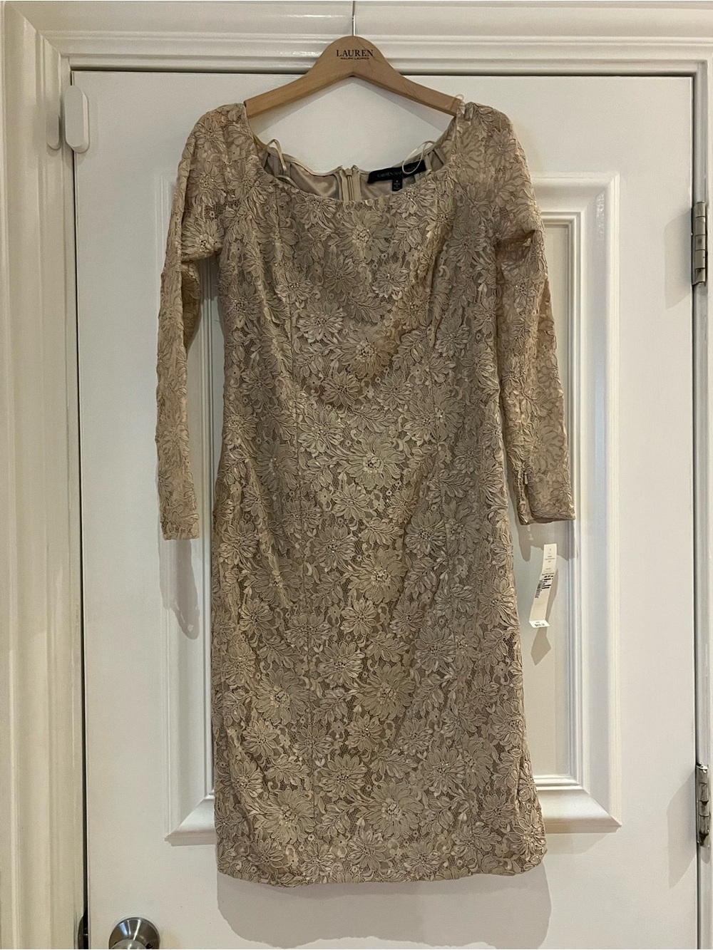 Carmen Marc Valvo Women's Tan Dress new Size 4